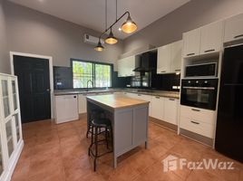 บ้านเดี่ยว 4 ห้องนอน ให้เช่า ในโครงการ ลอเรล พาร์ค, โป่ง, พัทยา