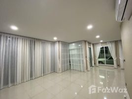 5 Bedrooms House for rent in Dokmai, Bangkok Blue Lagoon 2