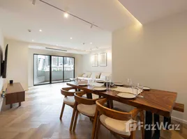 คอนโด 3 ห้องนอน ให้เช่า ในโครงการ ริชมอนด์ พาเลซ, คลองตันเหนือ