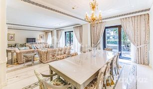 4 Habitaciones Apartamento en venta en , Dubái Palazzo Versace