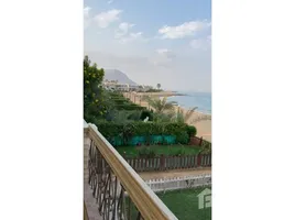 5 chambre Villa à vendre à Al Hejaz., Al Ain Al Sokhna