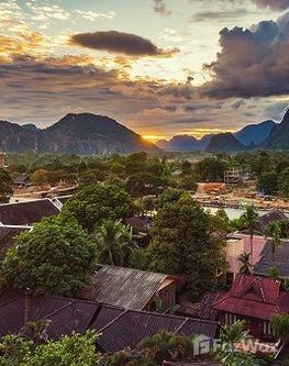 ເຮືອນ for sale in ໃນ ວັງວຽງ, ວຽງຈັນ