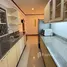 1 Bedroom Apartment for rent at Saranjai Mansion, Khlong Toei