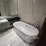 Kraam Sukhumvit 26에서 임대할 1 침실 아파트, Khlong Tan, Khlong Toei