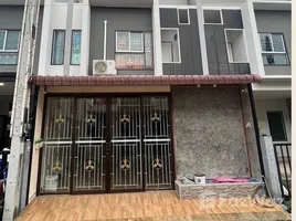 3 Bedroom Townhouse for sale at Arinsiri Sport Village, Ang Sila, Mueang Chon Buri