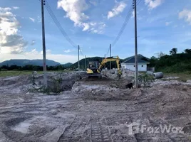 在考艾山, 七岩出售的 土地, 考艾山