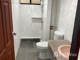 3 спален Таунхаус for rent in Кхлонг Тоеи, Бангкок, Кхлонг Тоеи