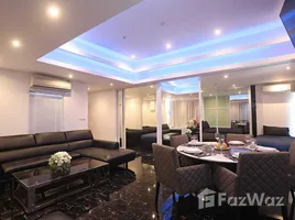 2 Bedroom Condo for sale at Patong Tower, Patong