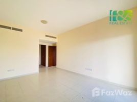 2 спален Квартира на продажу в Golf Apartments, Al Hamra Village