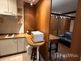 1 Bedroom Condo for sale at Baan Ploenchit, Lumphini