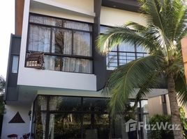 3 Schlafzimmer Villa zu verkaufen im Civetta Villas, Rawai, Phuket Town, Phuket, Thailand
