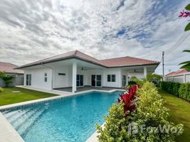 3 Schlafzimmer Villa zu verkaufen im Mali Boutique, Thap Tai, Hua Hin