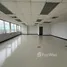 210 SqM Office for rent at 42 Tower , Phra Khanong, Khlong Toei, Bangkok