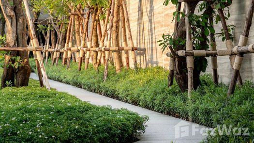 写真 1 of the 共同庭園エリア at Vana Residence Rama 9 - Srinakarin