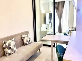 1 chambre Condominium à louer à , Lumphini