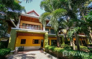 Baan Grood Arcadia Resort and Spa in ธงชัย, ชุมพร