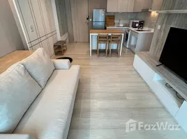 อพาร์ทเม้นท์ 2 ห้องนอน ให้เช่า ในโครงการ ไลฟ์ วัน ไวร์เลส, ลุมพินี, ปทุมวัน