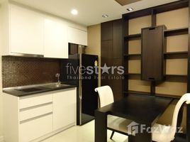 1 спален Кондо в аренду в Le Cote Sukhumvit 14, Khlong Toei