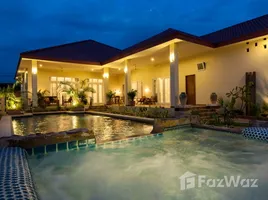 วิลล่า 4 ห้องนอน ให้เช่า ในโครงการ ซันแดนซ์ วิลล่าส์, ห้วยใหญ่, พัทยา, ชลบุรี