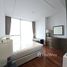 2 спален Кондо в аренду в MARQUE Sukhumvit, Khlong Tan Nuea