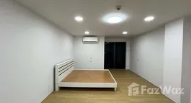 ยูนิตมือสองและให้เช่า