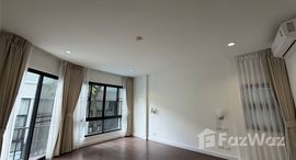 Verfügbare Objekte im SW 38 Place
