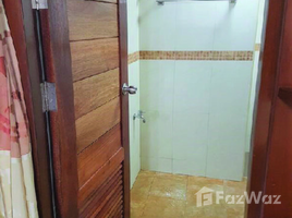 Studio Condo for rent at Ussawin Condo Ville, Arun Ammarin, Bangkok Noi
