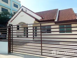 3 Habitación Casa en alquiler en Baan Phathong, Samrong Nuea, Mueang Samut Prakan, Samut Prakan