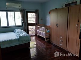 2 Bedrooms Townhouse for sale in Phlapphla, Bangkok 2 Bedroom Townhouse For Sale In Ladprao 110
