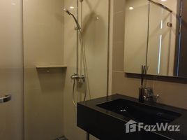 1 спален Кондо в аренду в Edge Sukhumvit 23, Khlong Toei Nuea, Щаттхана, Бангкок, Таиланд