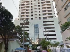 Lake Green Condominium で賃貸用の 2 ベッドルーム マンション, Khlong Toei