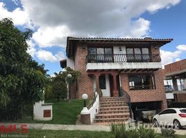 3 Habitación Casa en venta en Colombia, Itagui, Antioquia, Colombia