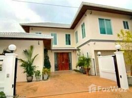 4 Bedrooms Villa for rent in Pong, Pattaya Regents Estate
