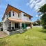 4 침실 Central Park Hillside Village에서 판매하는 주택, Nong Prue