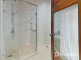 2 спален Кондо в аренду в The Grand Sethiwan Sukhumvit 24, Khlong Tan