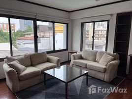 2 Bedroom Condo for rent at Panpanit Apartments, Sam Sen Nai, Phaya Thai