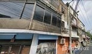 N/A Whole Building for sale in Din Daeng, Bangkok 