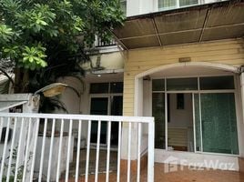 3 Schlafzimmer Reihenhaus zu verkaufen im Wararak Rangsit Klong 4, Lat Sawai