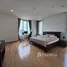 2 спален Кондо на продажу в The Empire Place, Thung Wat Don