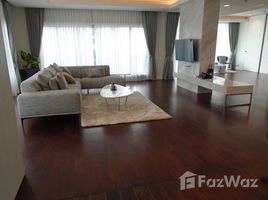 3 Bedroom Apartment for rent at Tonson Court, Lumphini