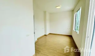 3 Bedrooms Townhouse for sale in Tha Kham, Bangkok Gusto Rama 2