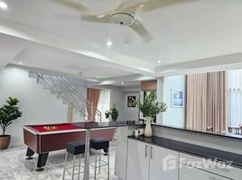 4 спален Вилла на продажу в Paradise Villa 3, Nong Prue, Паттайя