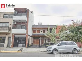 4 Bedroom House for sale in Federal Capital, Buenos Aires, Federal Capital