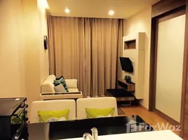 1 Habitación Departamento en alquiler en The Address Sathorn, Si Lom