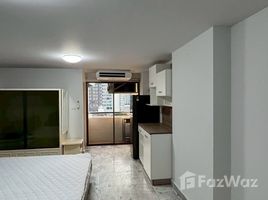 Studio Wohnung zu vermieten im Pratunam Prestige Condominium, Thanon Phet Buri