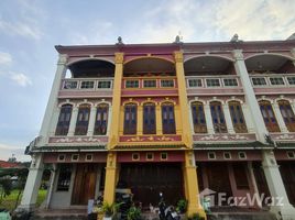 普吉 卡图 3 Storeys Townhouse for Sale in Phuket 3 卧室 联排别墅 售 