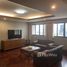 2 спален Кондо в аренду в United Tower, Khlong Tan Nuea