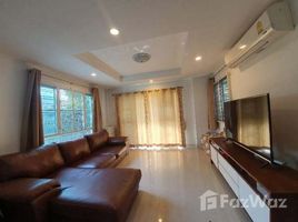 วิลล่า 3 ห้องนอน ให้เช่า ในโครงการ ชวนชื่น โมดัส แจ้งวัฒนะ, บางพูด, ปากเกร็ด, นนทบุรี