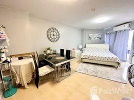 Studio Appartement zu verkaufen im Kieng Talay, Nong Prue