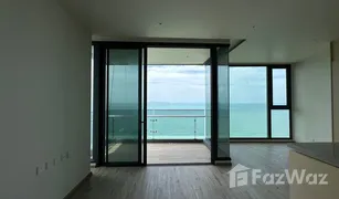 2 Bedrooms Condo for sale in Na Kluea, Pattaya Arom Wongamat